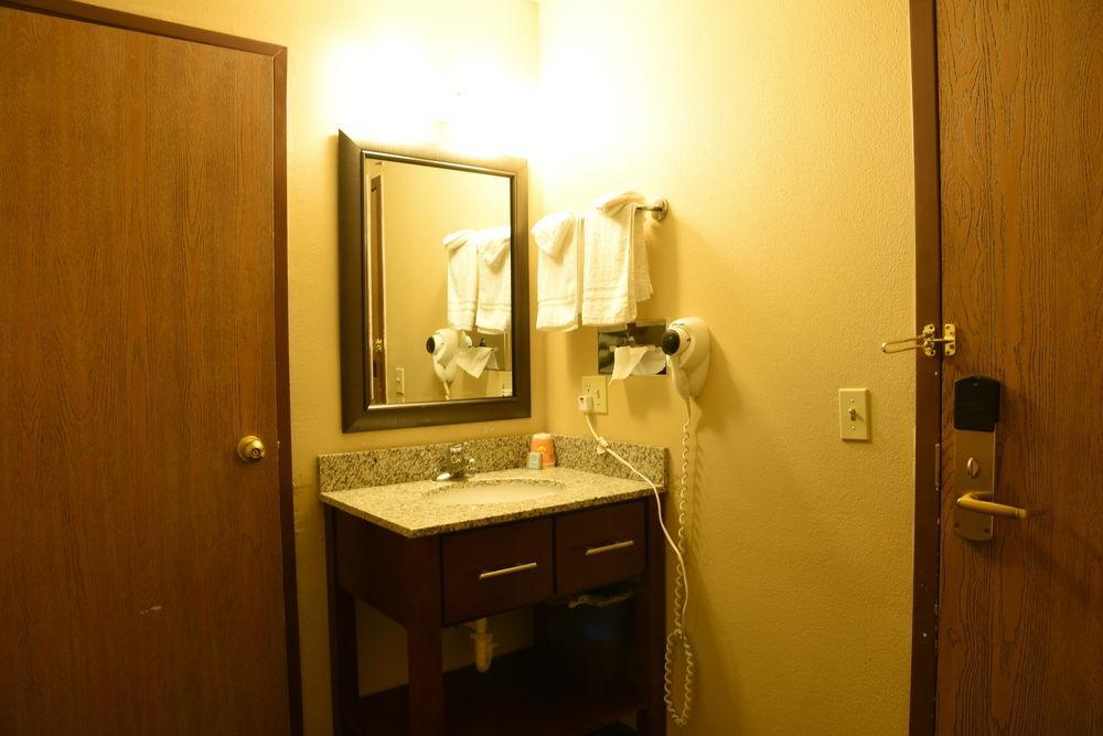 Dakota Pines Inn Rapid City Εξωτερικό φωτογραφία